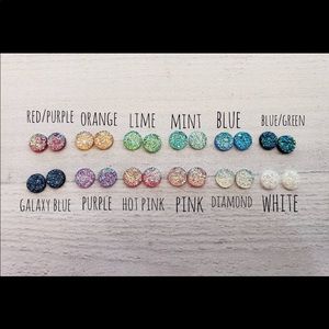 druzy stud earrings!